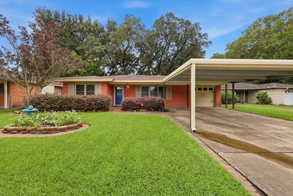 627 Crepe Myrtle, Orange, TX 77630 - #1