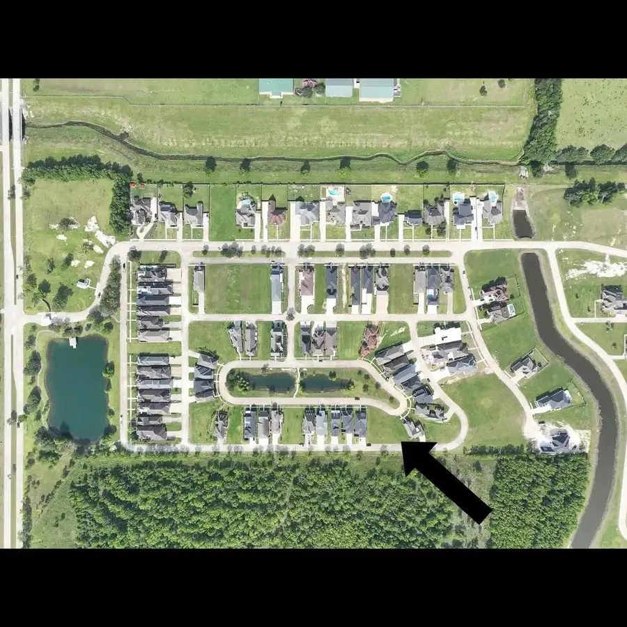 3385 Pond Cir, Beaumont, TX 77707 - #3