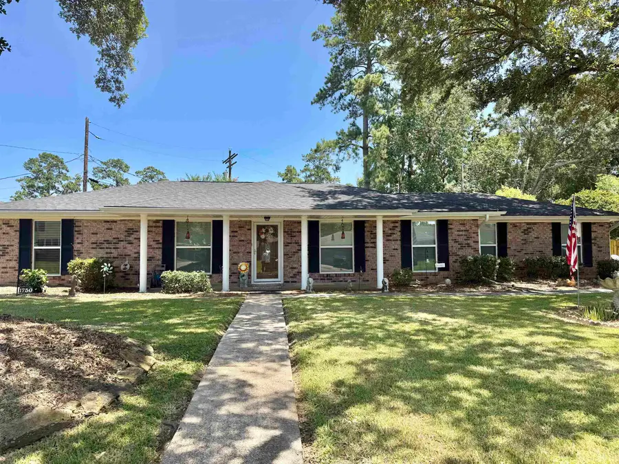 1750 Galway Dr, Vidor, TX 77662 - #3