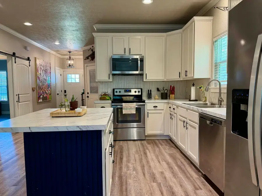 355 W Barkley, Sour Lake, TX 77659 - #3