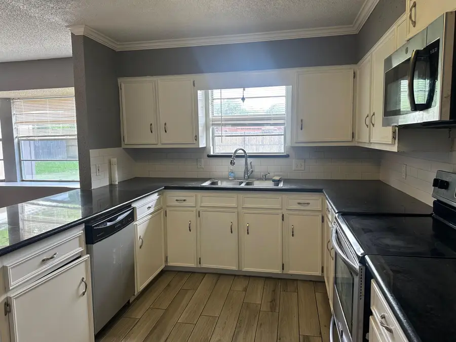 265 Briggs St, Beaumont, TX 77707 - #3