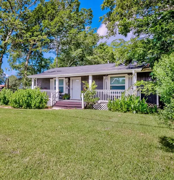 2970 S Major Drive, Beaumont, TX 77707
