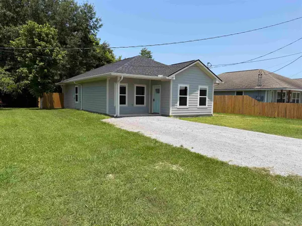 270 Railroad St., Sour Lake, TX 77659
