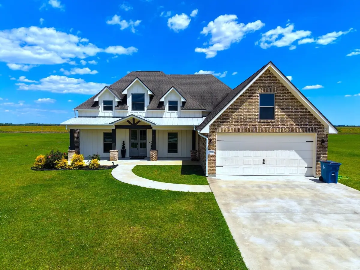 2295 Diamond D Dr, Beaumont, TX 77713-5305 - #1