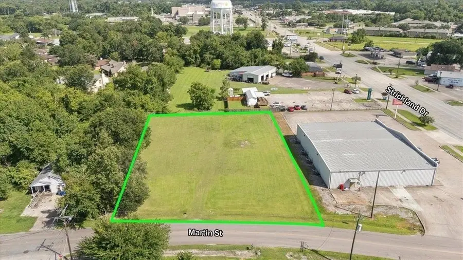 3125 Martin St, Orange, TX 77630 - #3