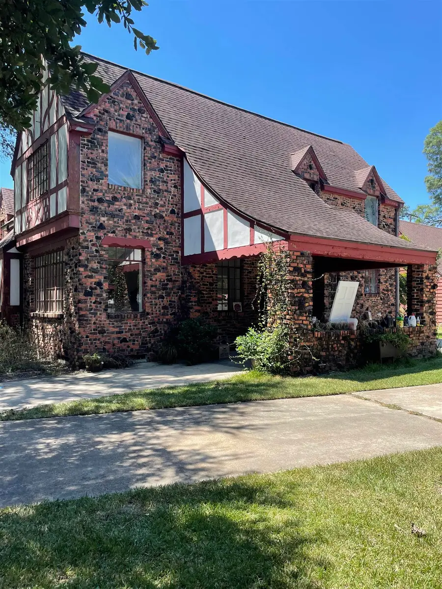 3423 Procter, Port Arthur, TX 77642 - #2