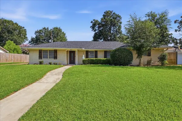 3650 Durwood Dr, Beaumont, TX 77706