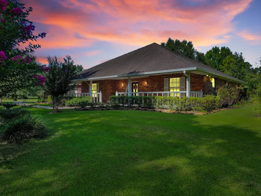 738 Parish Rd, Orange, TX 77632 - #3