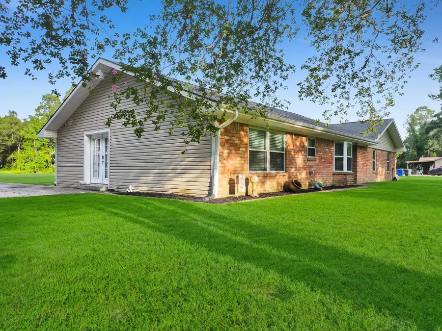 2641 Oilla RD., Orange, TX 77630 - #2