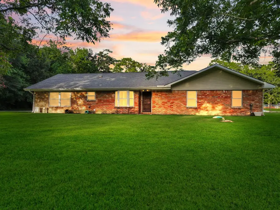 2641 Oilla RD., Orange, TX 77630 - #3