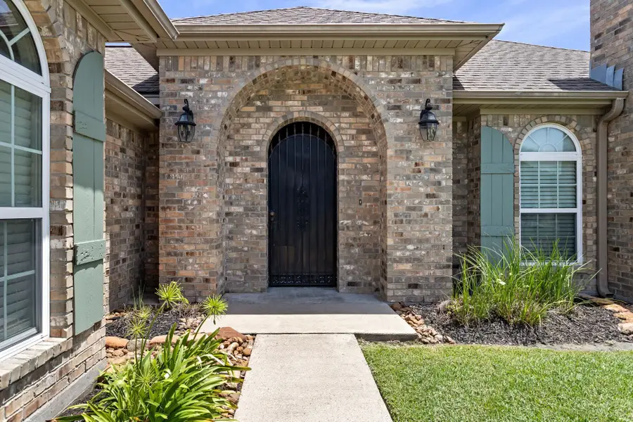 100 GREENWING LN., Orange, TX 77630 - #2