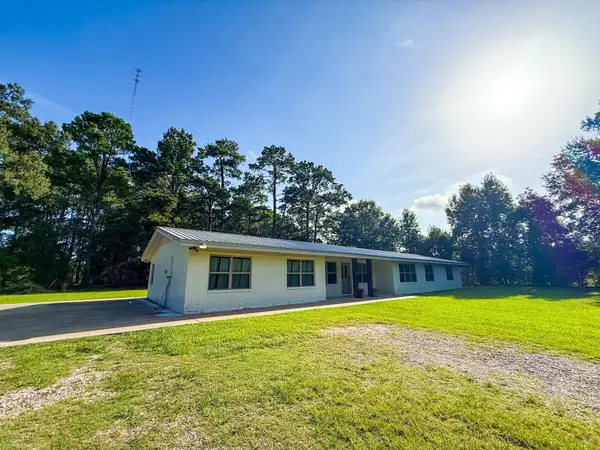 12962 Duncan Woods, Orange, TX 77630-9564