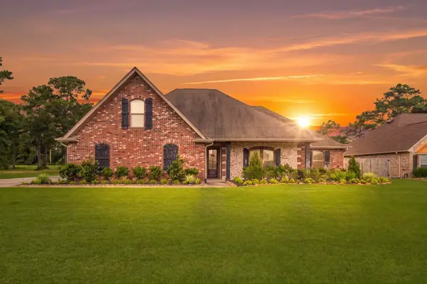 260 Lauren Drive, Orange, TX 77630