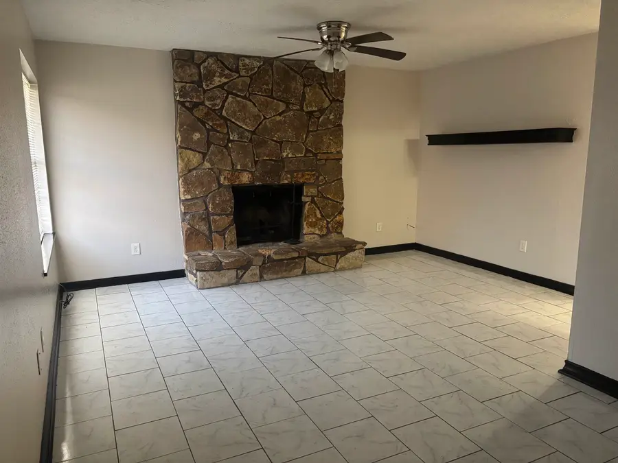 4153 Arthur St, Beaumont, TX 77706 - #3