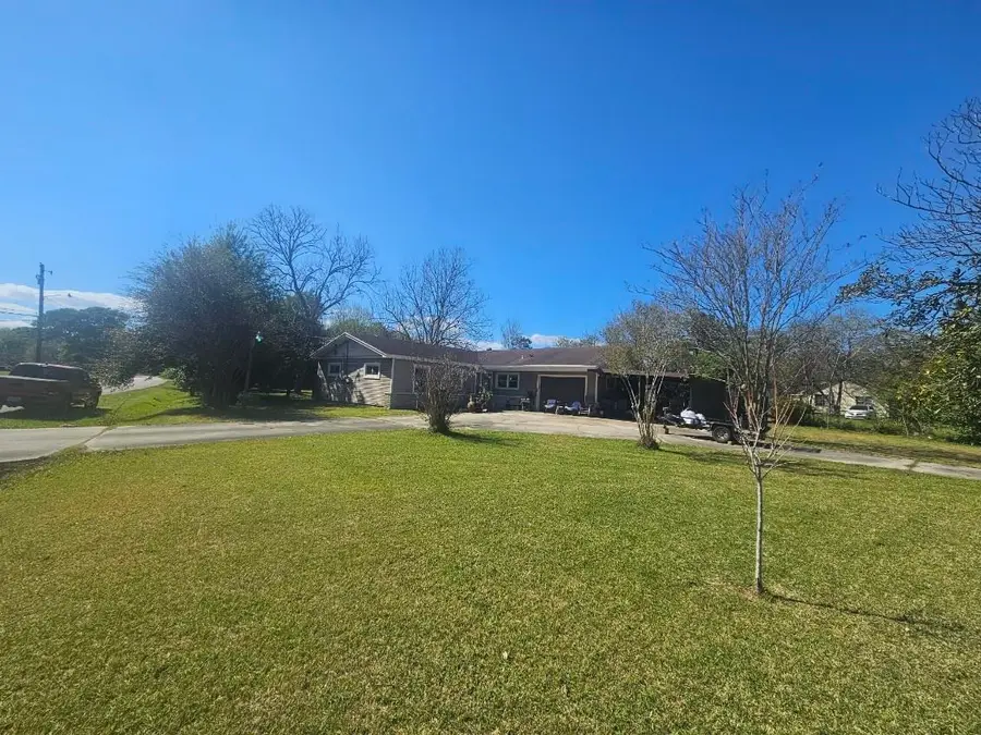 2412 West Collins, West Orange, TX 77630 - #2