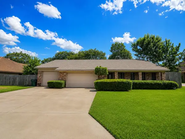 7045 Westgate, Beaumont, TX 77706