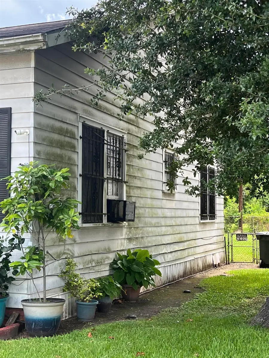 1730 Washington Blvd, Beaumont, TX 77705 - #3