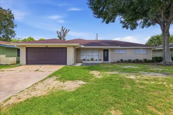 3748 Drexel, Port Arthur, TX 77640