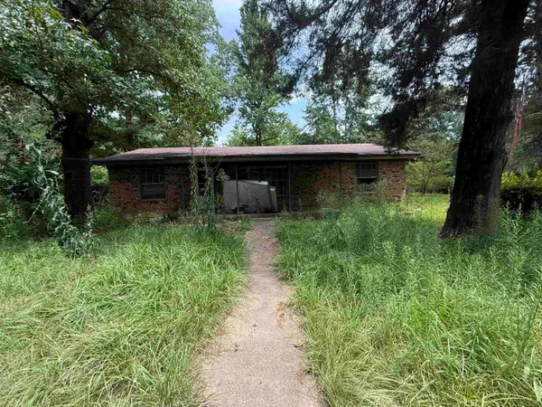 1308 Cardinal, Woodville, TX 75979