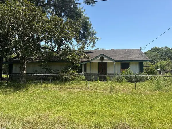 9864 FM Road 1130, Orange, TX 77632