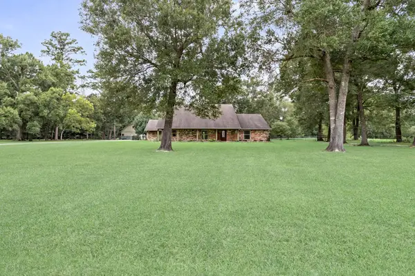 7785 River Bend Dr, Beaumont, TX 77713