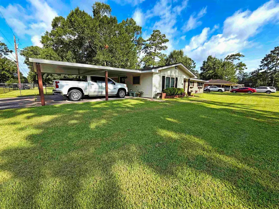 390 N Mayhaw Drive, Vidor, TX 77662 - #2