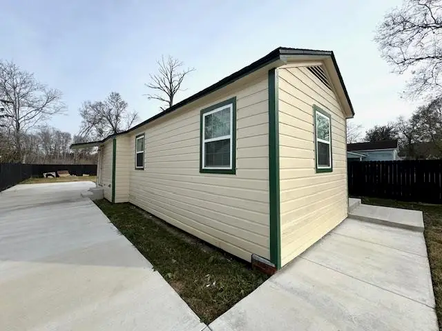 635 Goliad St, Beaumont, TX 77701 - #2