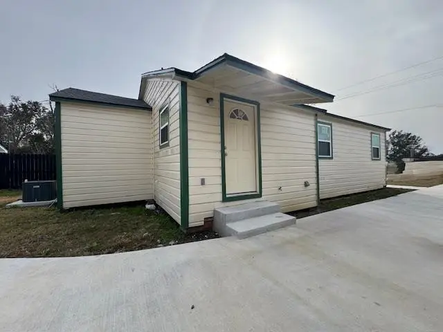 635 Goliad St, Beaumont, TX 77701 - #3