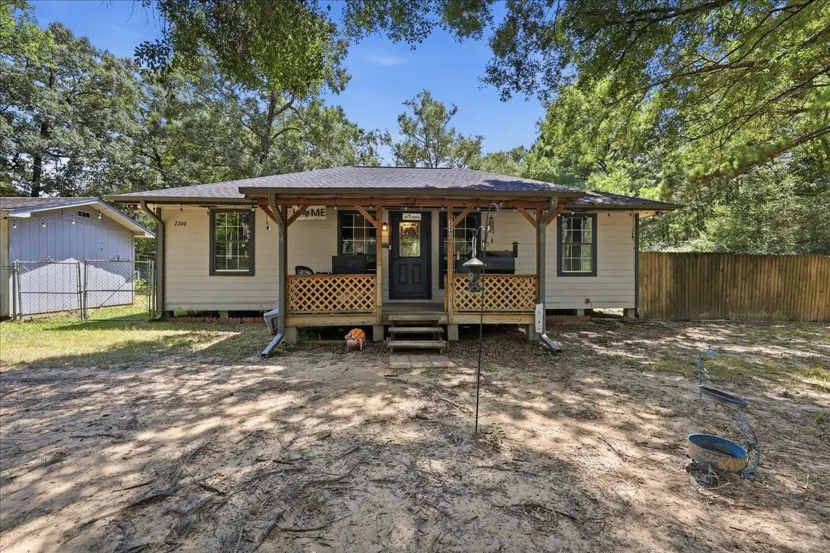 2260 S Timberlane St, Vidor, TX 77662 - #1
