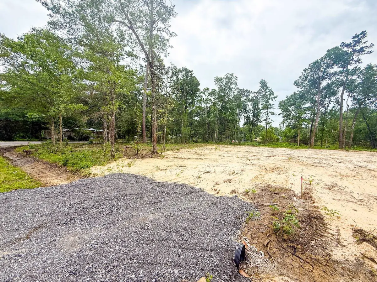 1215 Buckhorn, Vidor, TX 77662 - #1