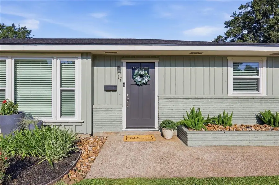 17 Knotty Pine Ln, Orange, TX 77630 - #2