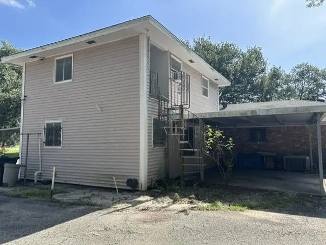 407 Moore Rd, Beaumont, TX 77713 - #3