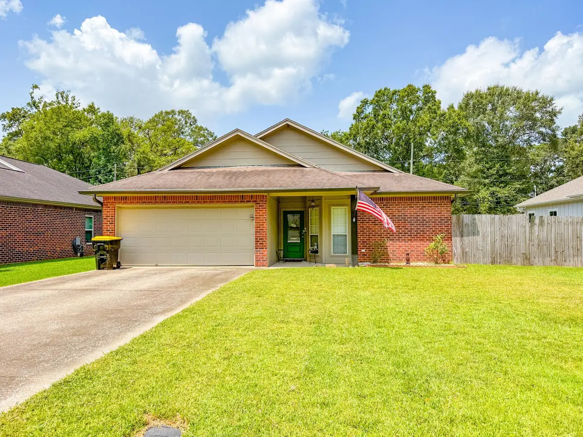 440 Needles, Vidor, TX 77662 - #1