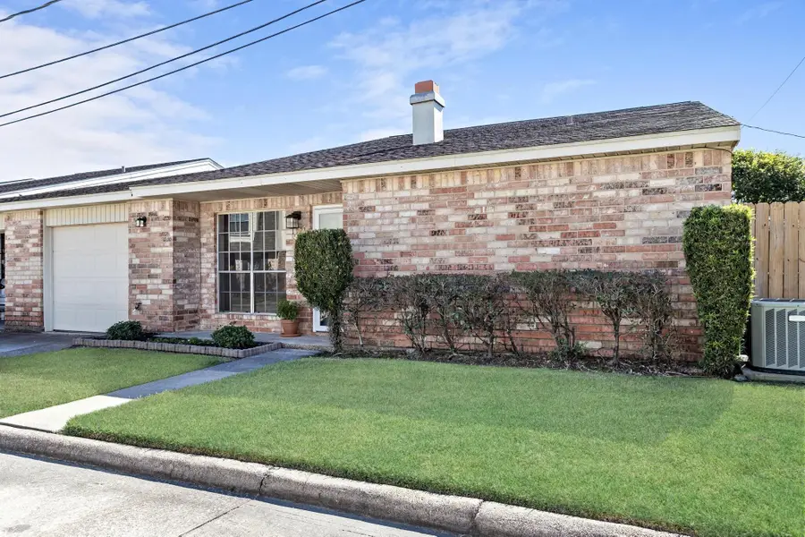 1121 Park Meadow Dr, Beaumont, TX 77706 - #3