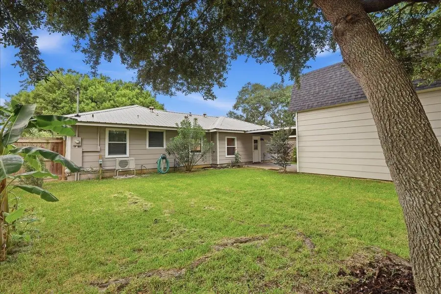 4830 Lawndale, Groves, TX 77619 - #3