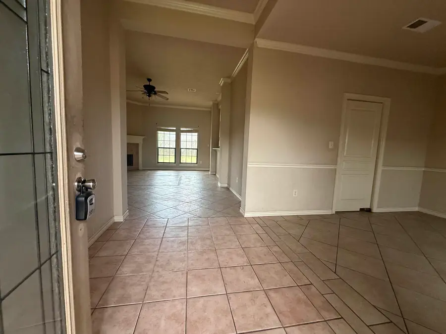 8010 Torrey Pines Circle, Beaumont, TX 77707 - #3