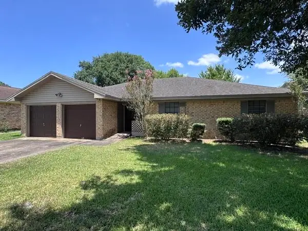 1810 Bryant Way, Beaumont, TX 77706