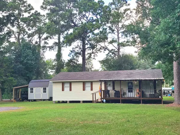 3515 Marguerite Drive, Orange, TX 77632