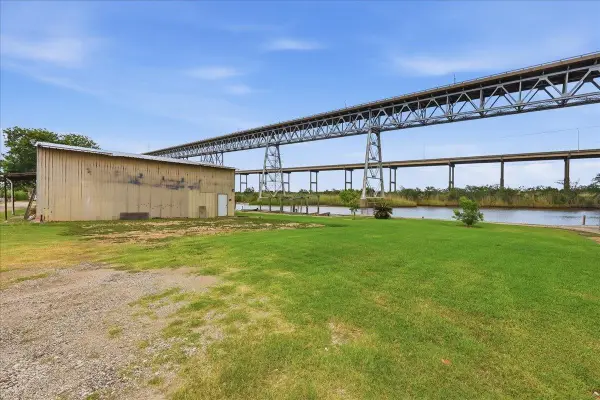 TR 87C & 87D Rainbow Ln, Port Arthur, TX 77642