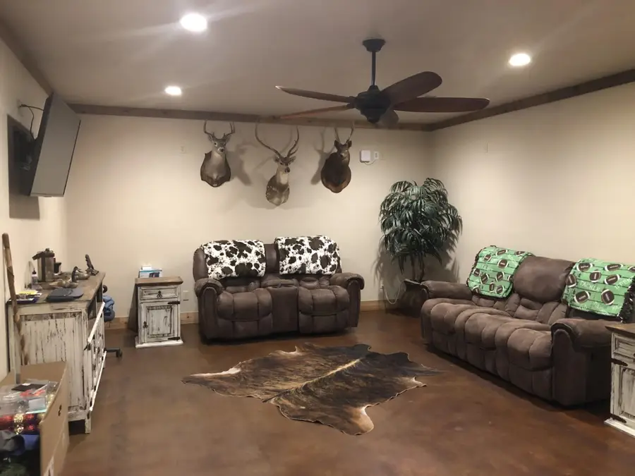 4155 N Twin City Highway, Nederland, TX 77627-0000 - #3