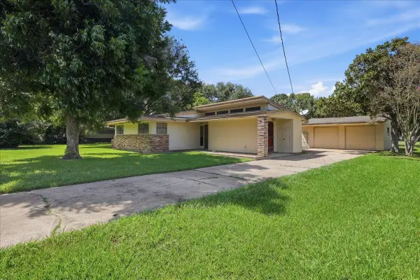 3293 62nd Street, Port Arthur, TX 77640