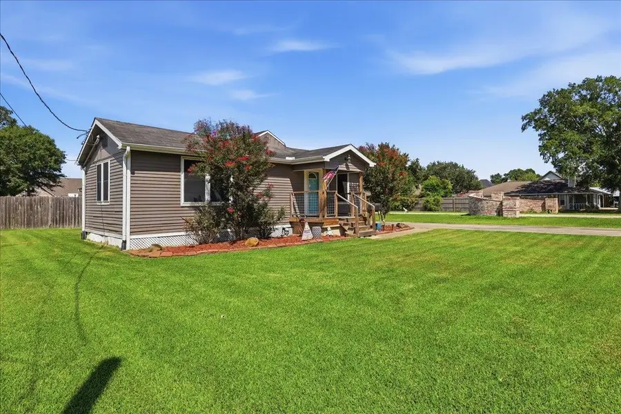 778 South Ave, Port Neches, TX 77651 - #3