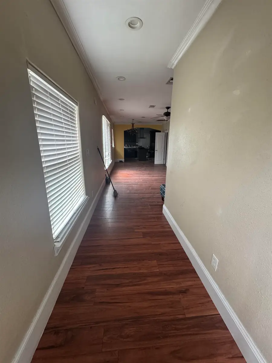 880 Prairie Street, Beaumont, TX 77701 - #2