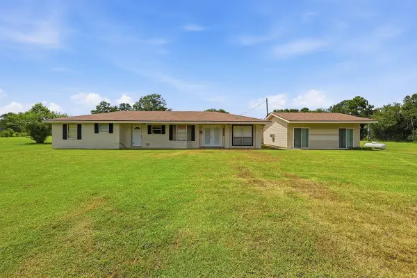 7922 FM 1004 W, Buna, TX 77612