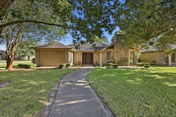 4615 Coolidge, Beaumont, TX 77706