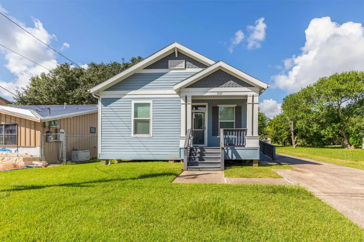5727 Charles Ave, Port Arthur, TX 77640 - #1