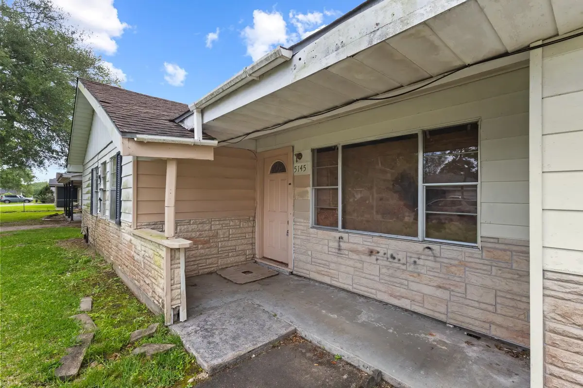 5145 Raleigh Dr, Beaumont, TX 77706 - #1