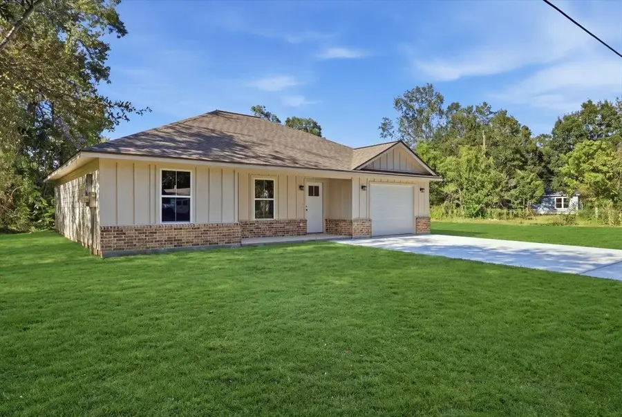 685 E Tram, Vidor, TX 77662 - #3
