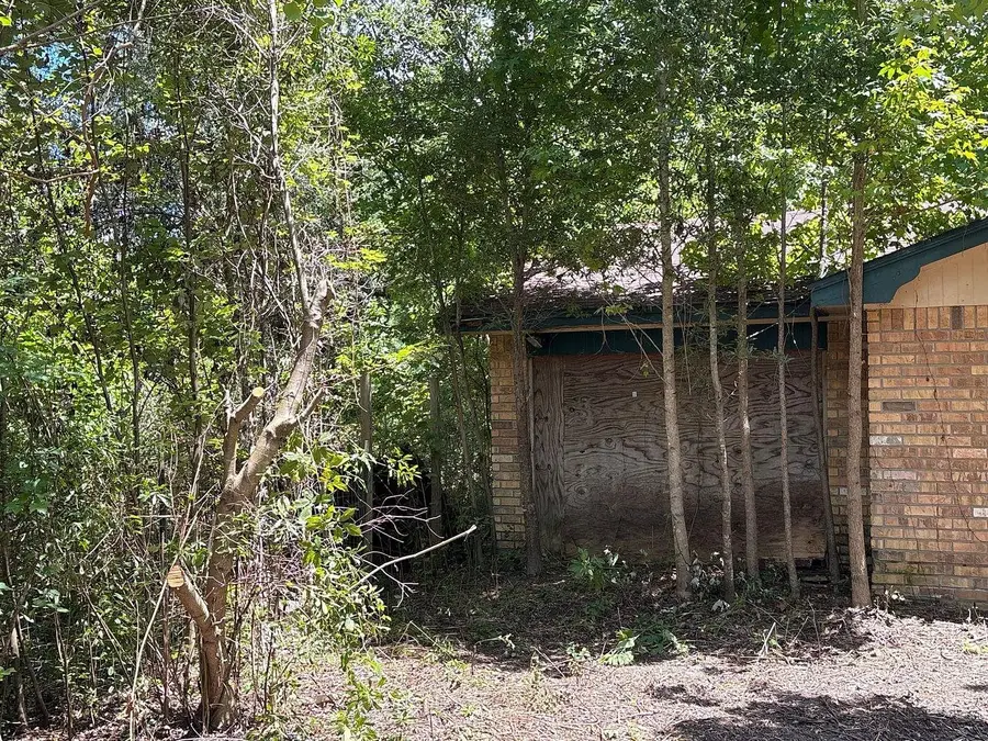 350 Greathouse Street, Vidor, TX 77662 - #2