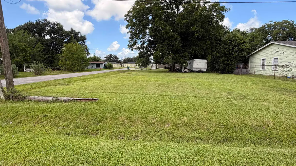 4340 GOLIAD ST, Beaumont, TX 77705 - #1